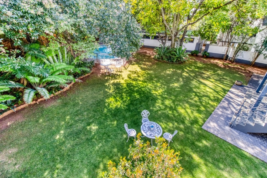 To Let 5 Bedroom Property for Rent in Illovo Gauteng