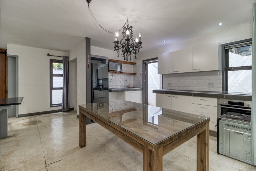 To Let 5 Bedroom Property for Rent in Illovo Gauteng
