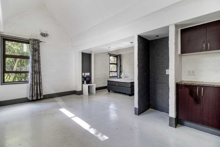 To Let 5 Bedroom Property for Rent in Illovo Gauteng
