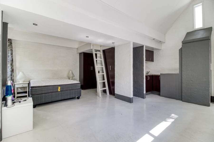 To Let 5 Bedroom Property for Rent in Illovo Gauteng