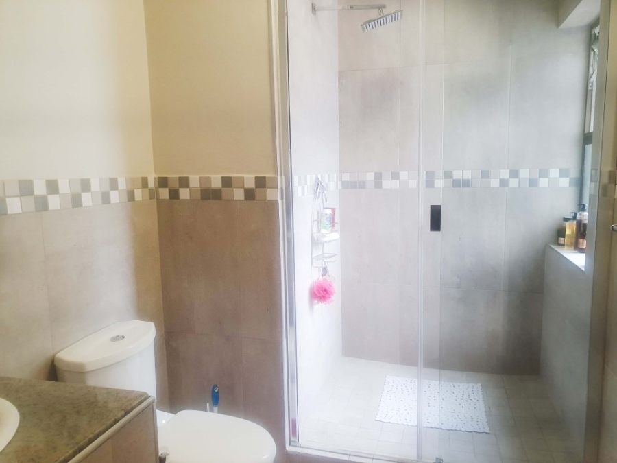 To Let 2 Bedroom Property for Rent in Hyde Park Gauteng