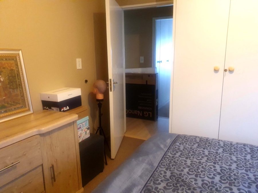 To Let 2 Bedroom Property for Rent in Hyde Park Gauteng