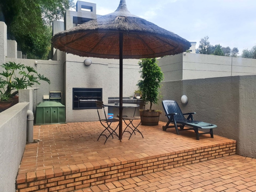 To Let 2 Bedroom Property for Rent in Hyde Park Gauteng