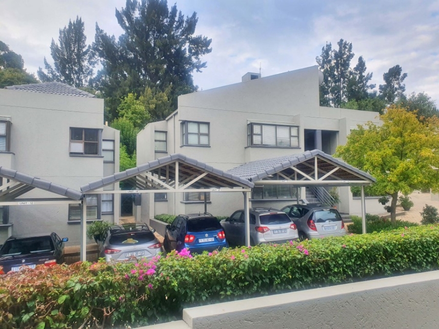 To Let 2 Bedroom Property for Rent in Hyde Park Gauteng
