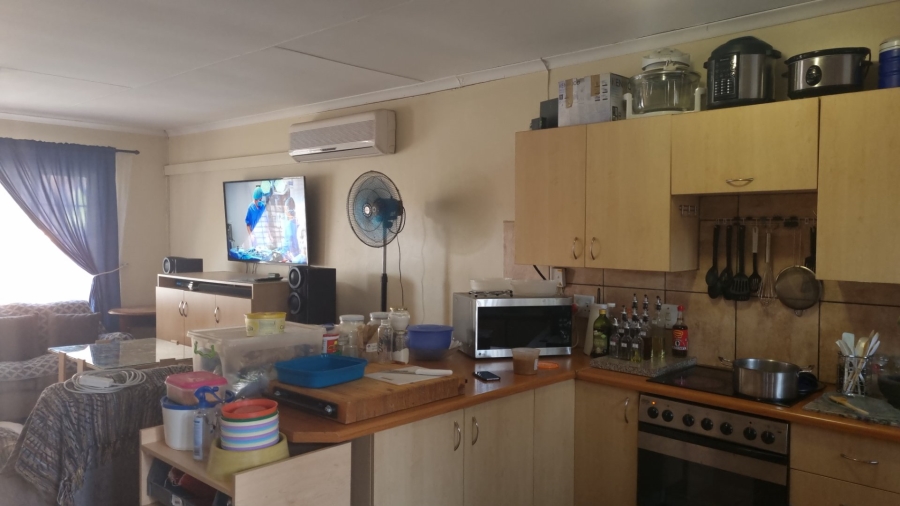 3 Bedroom Property for Sale in Annlin Gauteng