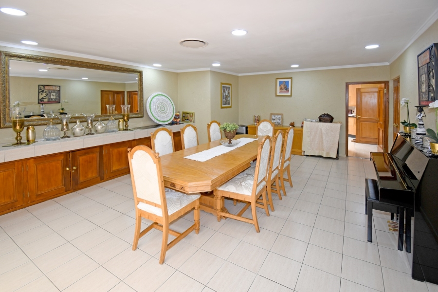 4 Bedroom Property for Sale in Atholl Gauteng