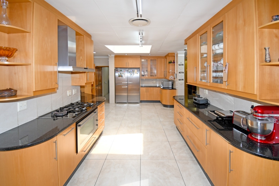 4 Bedroom Property for Sale in Atholl Gauteng
