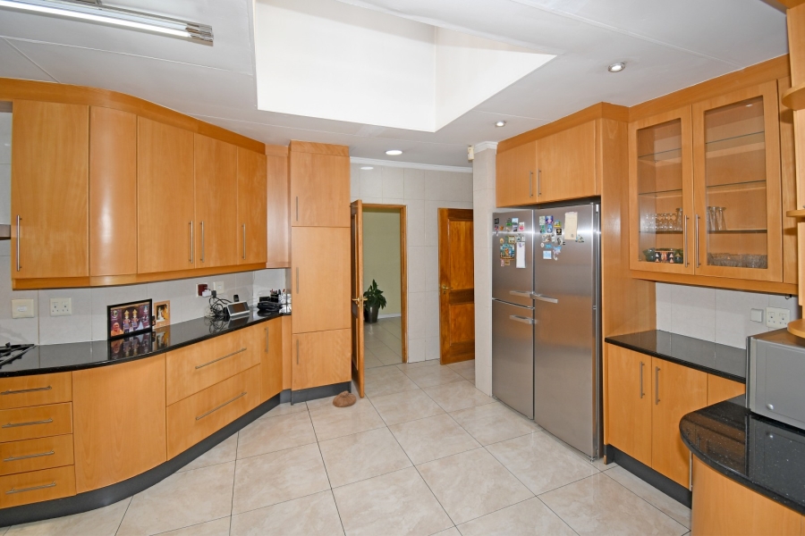 4 Bedroom Property for Sale in Atholl Gauteng