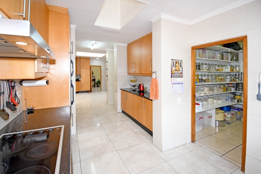 4 Bedroom Property for Sale in Atholl Gauteng