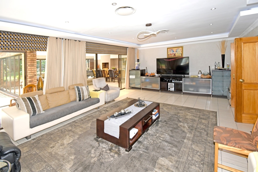 4 Bedroom Property for Sale in Atholl Gauteng
