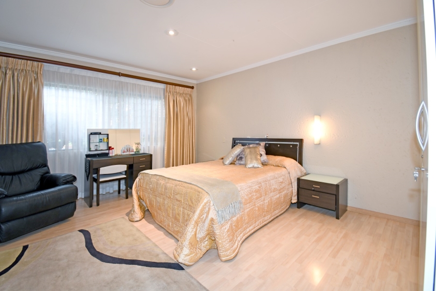4 Bedroom Property for Sale in Atholl Gauteng
