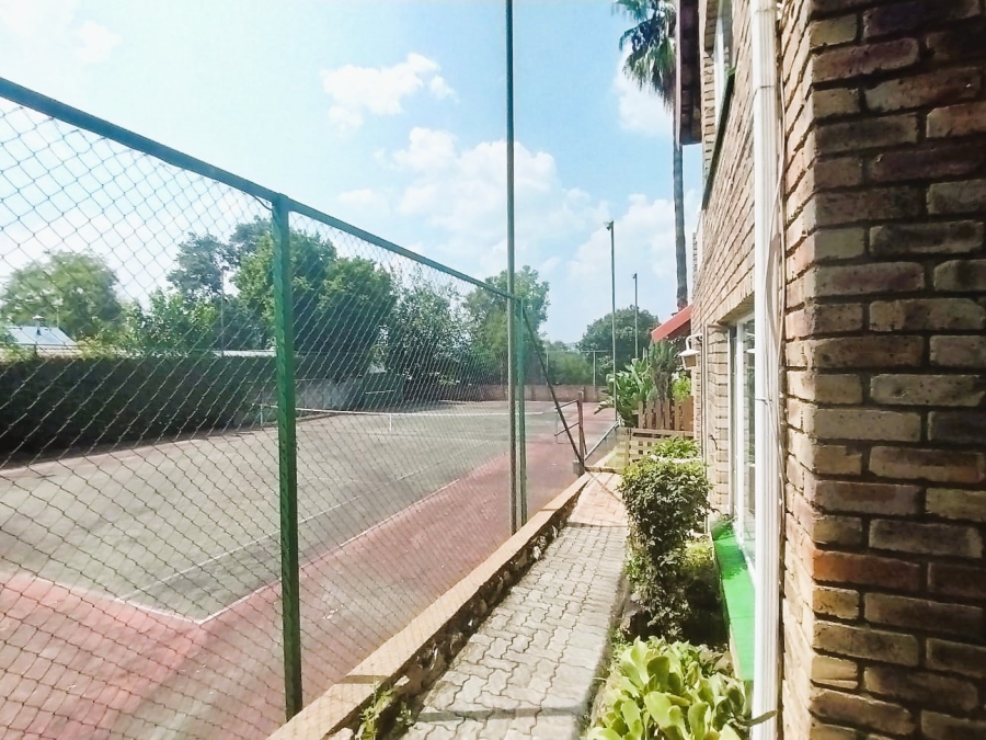 To Let 1 Bedroom Property for Rent in Paulshof Gauteng
