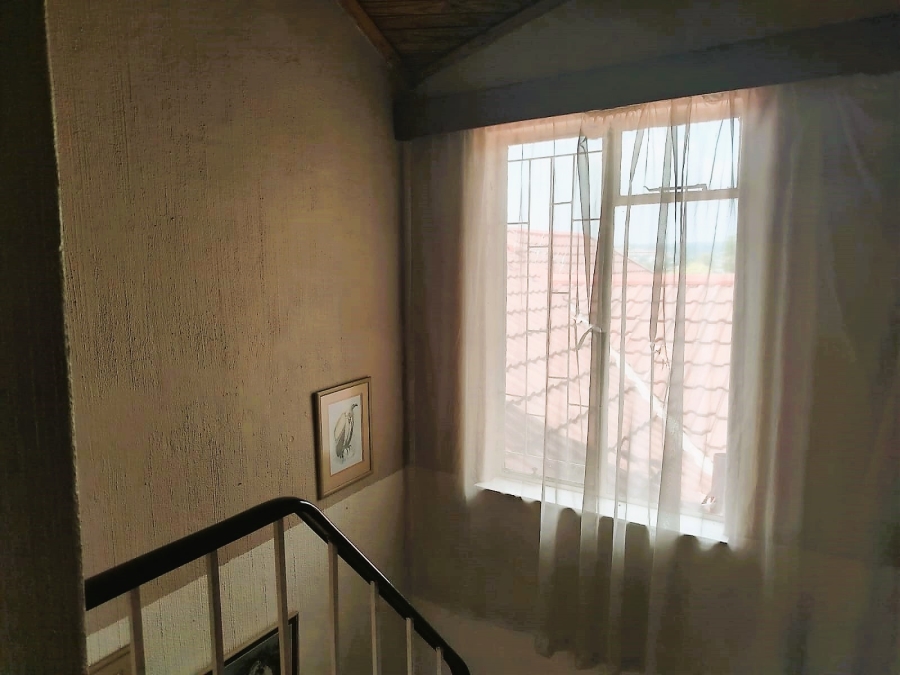 To Let 1 Bedroom Property for Rent in Paulshof Gauteng