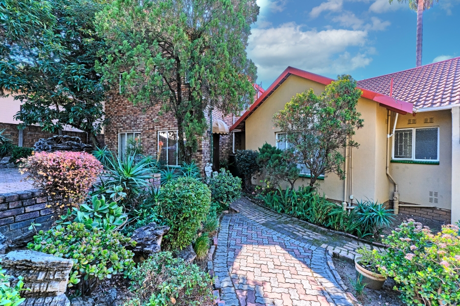 To Let 1 Bedroom Property for Rent in Paulshof Gauteng