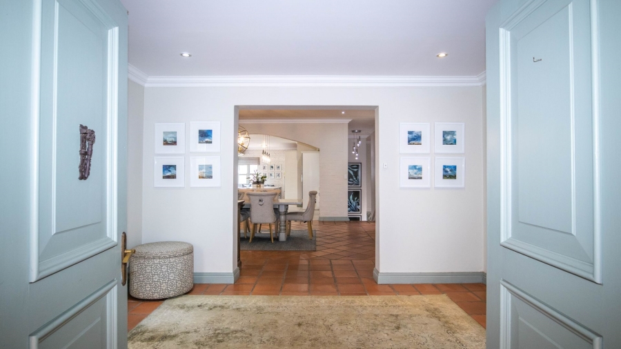 7 Bedroom Property for Sale in Cornwall Hill Gauteng