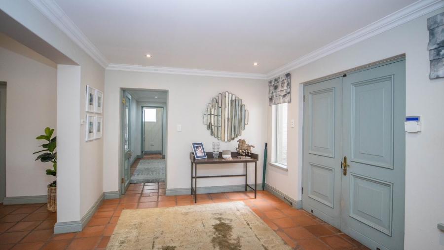 7 Bedroom Property for Sale in Cornwall Hill Gauteng