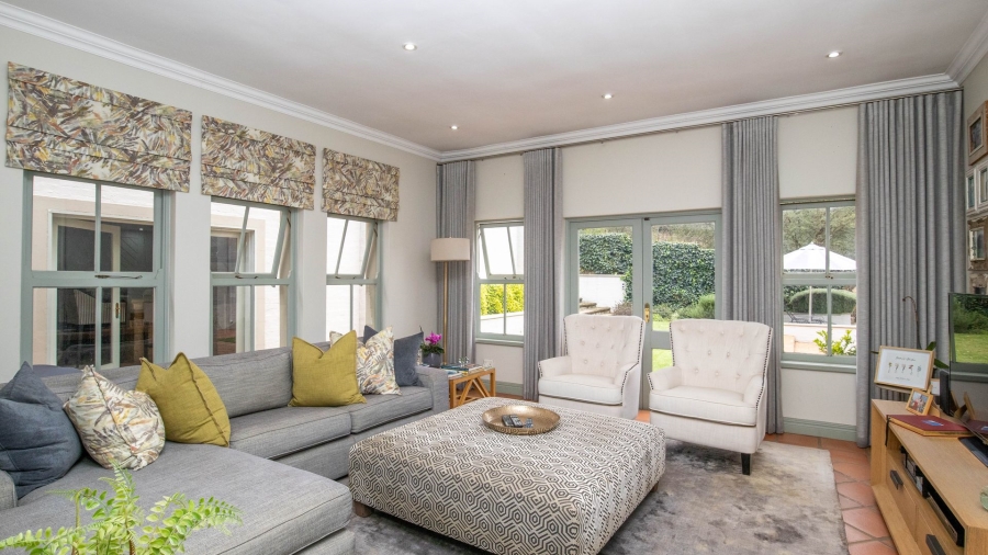 7 Bedroom Property for Sale in Cornwall Hill Gauteng
