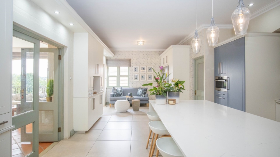 7 Bedroom Property for Sale in Cornwall Hill Gauteng