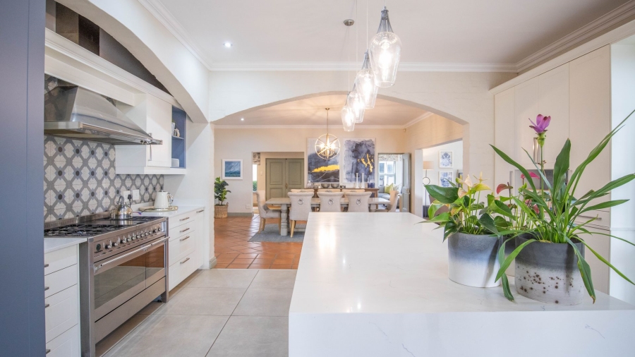 7 Bedroom Property for Sale in Cornwall Hill Gauteng