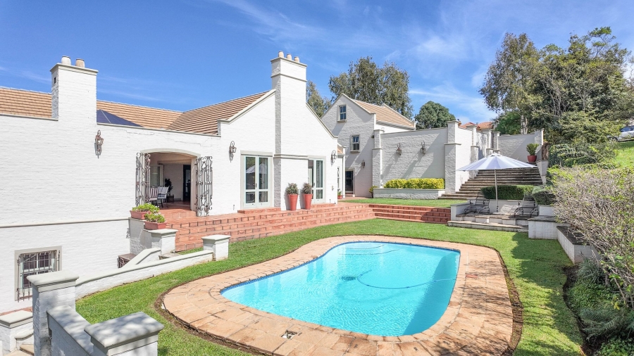 7 Bedroom Property for Sale in Cornwall Hill Gauteng