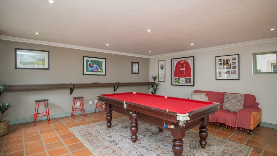 7 Bedroom Property for Sale in Cornwall Hill Gauteng