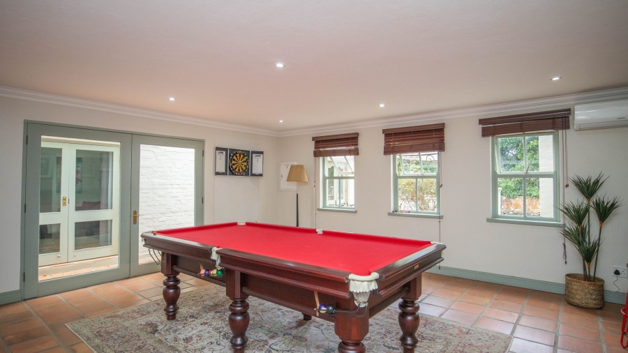 7 Bedroom Property for Sale in Cornwall Hill Gauteng