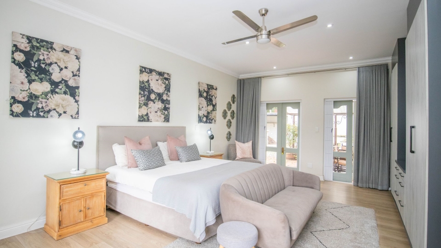 7 Bedroom Property for Sale in Cornwall Hill Gauteng
