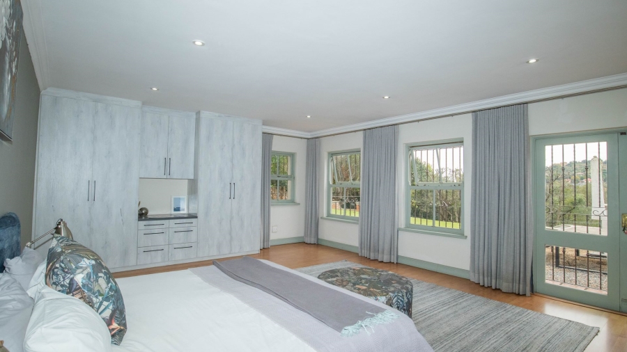 7 Bedroom Property for Sale in Cornwall Hill Gauteng
