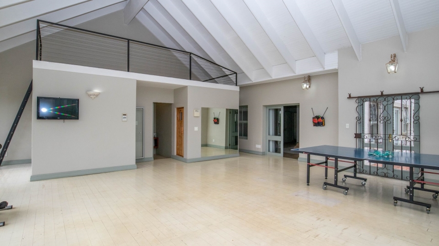 7 Bedroom Property for Sale in Cornwall Hill Gauteng