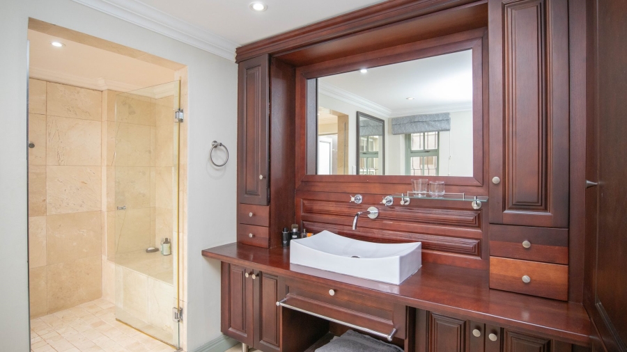 7 Bedroom Property for Sale in Cornwall Hill Gauteng