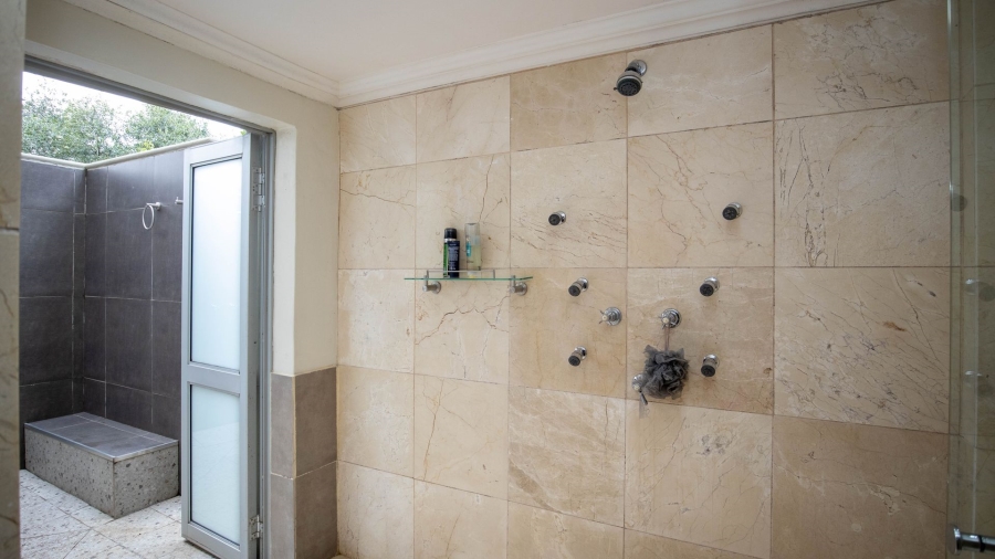 7 Bedroom Property for Sale in Cornwall Hill Gauteng