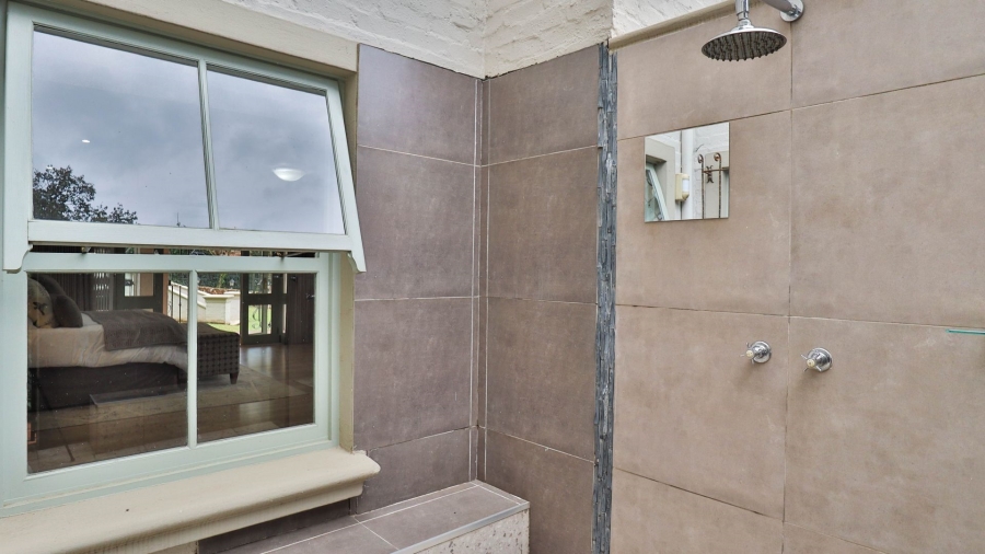7 Bedroom Property for Sale in Cornwall Hill Gauteng