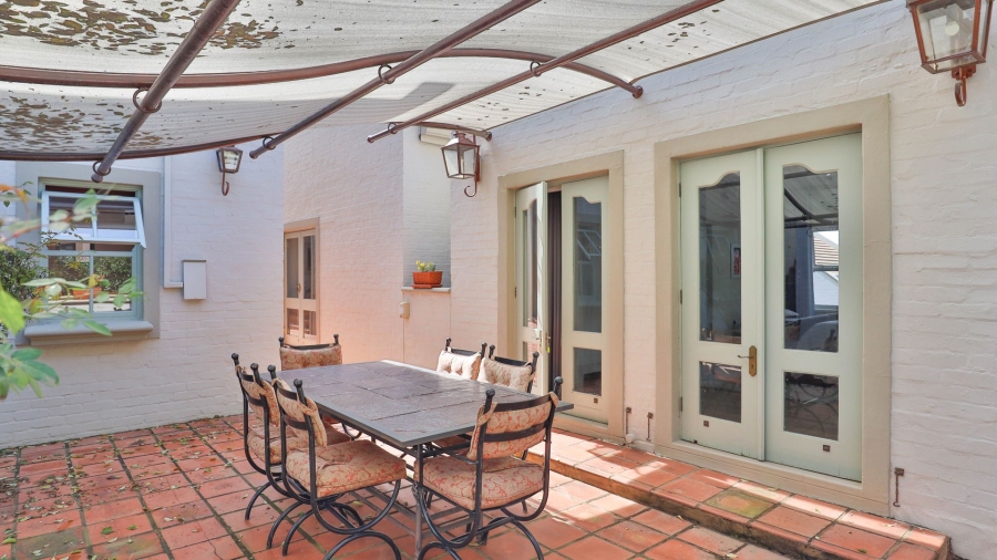 7 Bedroom Property for Sale in Cornwall Hill Gauteng