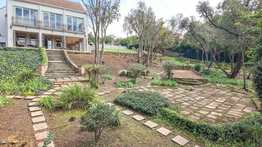 7 Bedroom Property for Sale in Cornwall Hill Gauteng