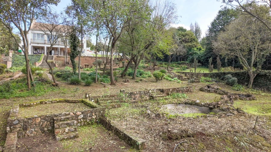7 Bedroom Property for Sale in Cornwall Hill Gauteng
