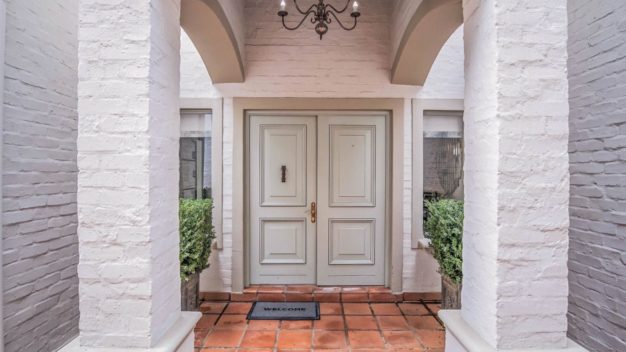 7 Bedroom Property for Sale in Cornwall Hill Gauteng