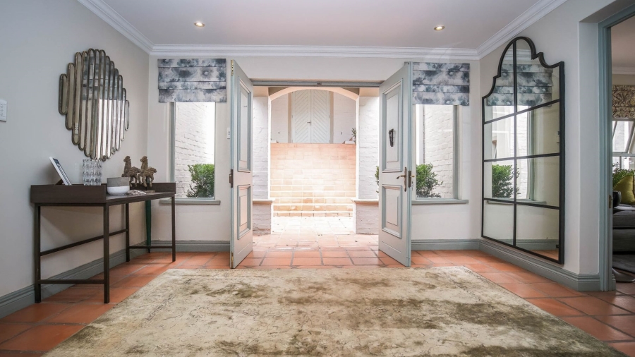 7 Bedroom Property for Sale in Cornwall Hill Gauteng