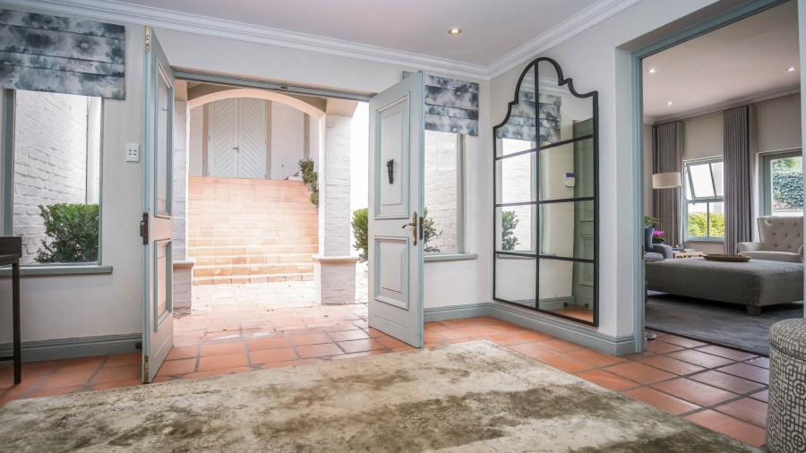 7 Bedroom Property for Sale in Cornwall Hill Gauteng