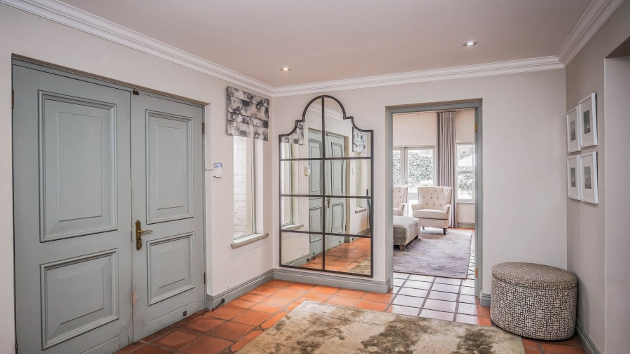 7 Bedroom Property for Sale in Cornwall Hill Gauteng