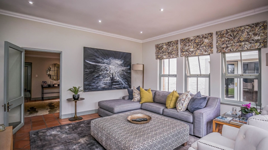 7 Bedroom Property for Sale in Cornwall Hill Gauteng