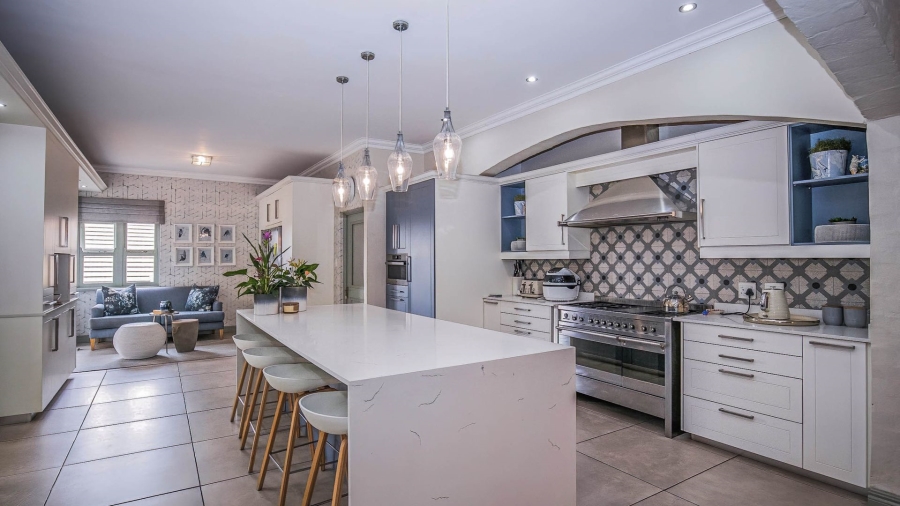 7 Bedroom Property for Sale in Cornwall Hill Gauteng