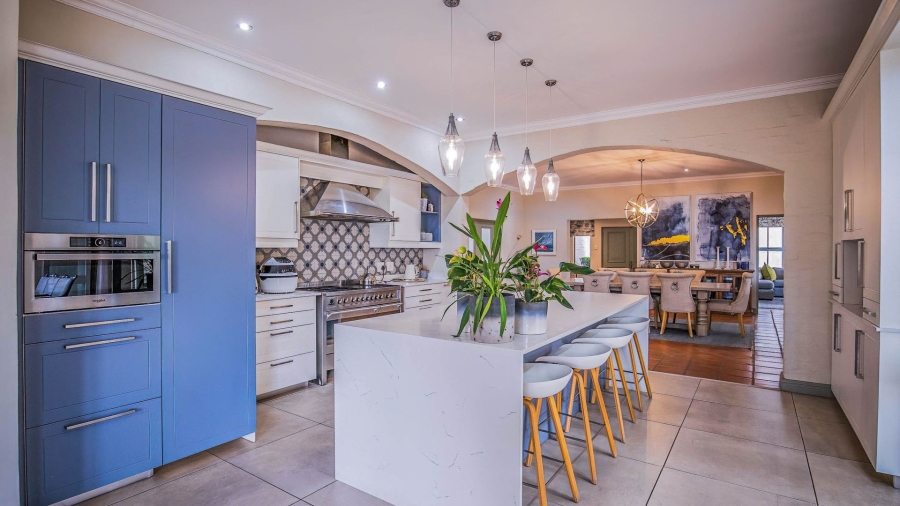 7 Bedroom Property for Sale in Cornwall Hill Gauteng
