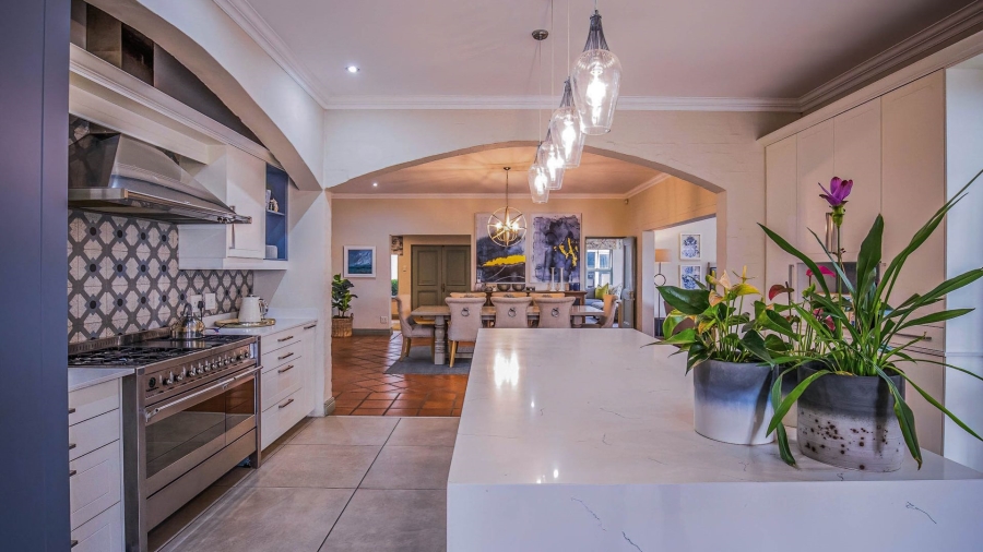 7 Bedroom Property for Sale in Cornwall Hill Gauteng