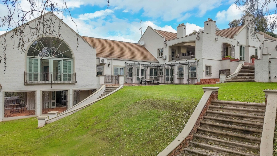7 Bedroom Property for Sale in Cornwall Hill Gauteng