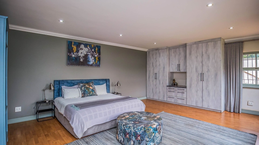 7 Bedroom Property for Sale in Cornwall Hill Gauteng