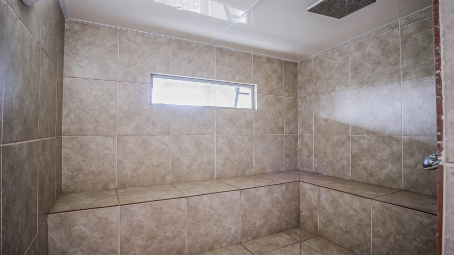 7 Bedroom Property for Sale in Cornwall Hill Gauteng