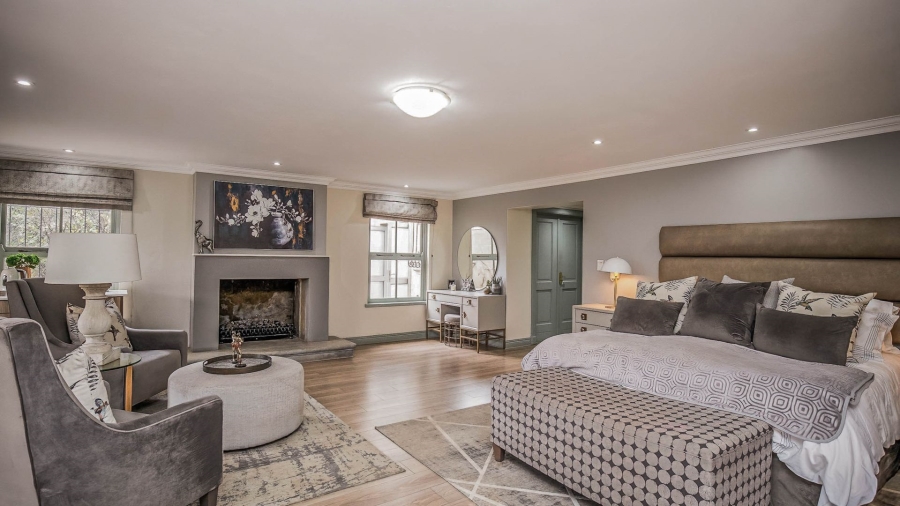 7 Bedroom Property for Sale in Cornwall Hill Gauteng
