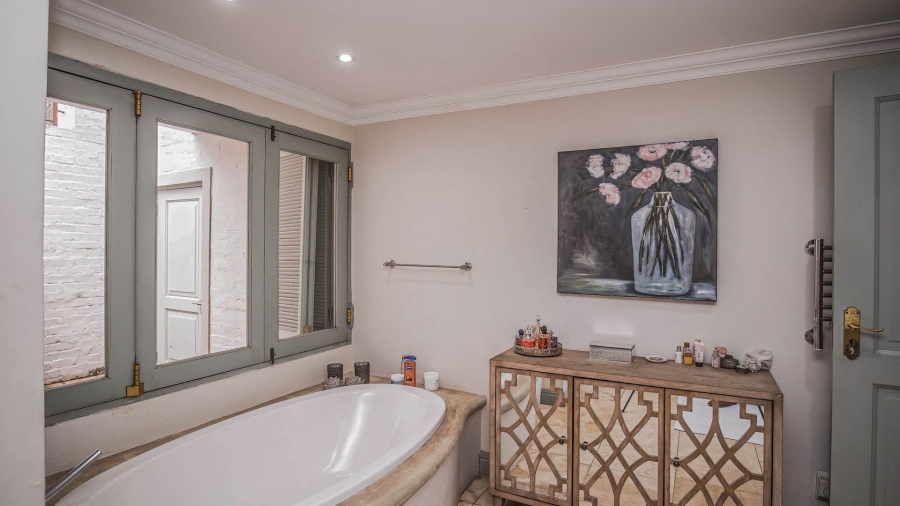 7 Bedroom Property for Sale in Cornwall Hill Gauteng