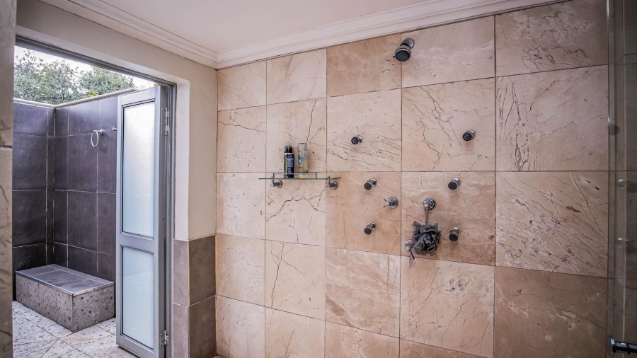 7 Bedroom Property for Sale in Cornwall Hill Gauteng