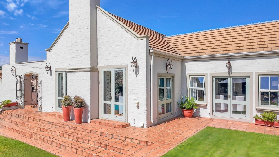 7 Bedroom Property for Sale in Cornwall Hill Gauteng